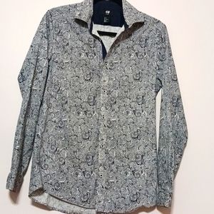 H&M Blue Abd White Paisley Mens Slim Fit Button Down Collar Shirt White Buttons